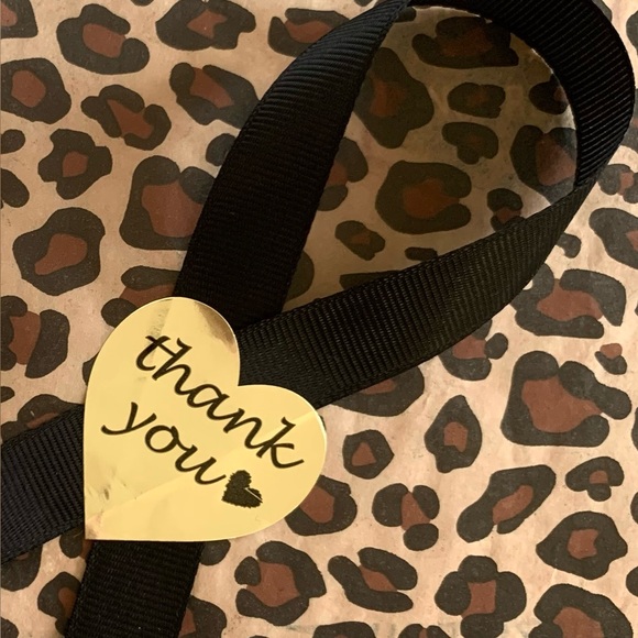 TY Original Wear Denim Skirt & Red Roses, red topstitch, back zip & slit. 16 - Picture 16 of 17